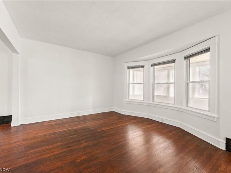 3110 W 111th Street, Cleveland, OH 44111 Photo 8