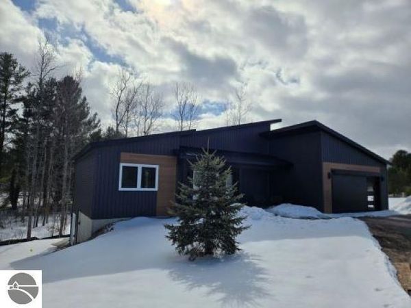 9890 Cushman Court, Unit 4, Williamsburg, MI 49690