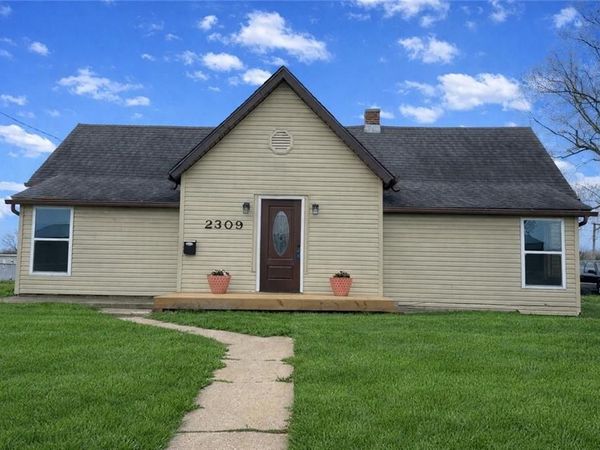 2309 Washington Street, Lexington, MO 64067