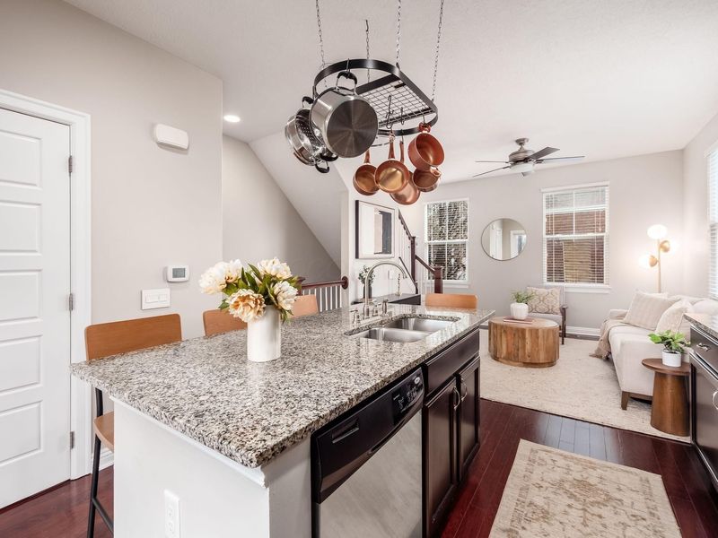 141 N 21st Street, Columbus, OH 43203 Photo 16