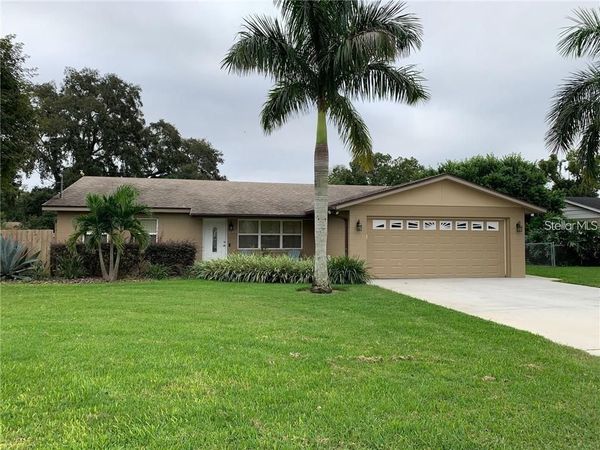 270 E LAKE AVENUE , LONGWOOD, FL 32750