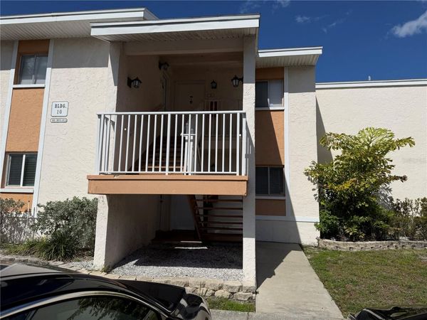 621 99TH AVENUE N, Unit 102, ST PETERSBURG, FL 33702