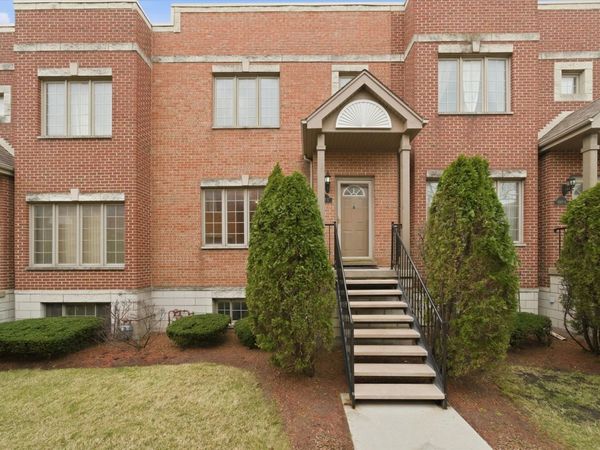 424 E Oakwood Boulevard , Unit 5, Chicago, IL 60653