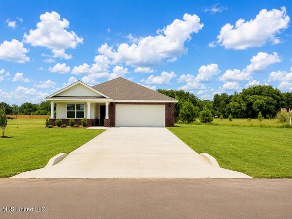 106 Strawberry Drive, Lucedale, MS 39452