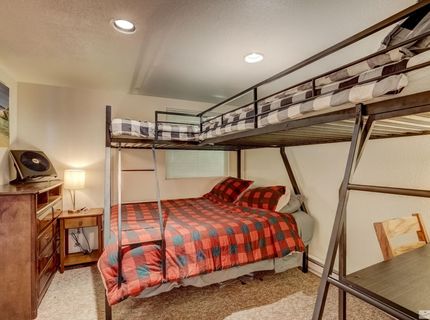 758 Milky Way Court, Unit B, Stateline, NV 89449 Photo