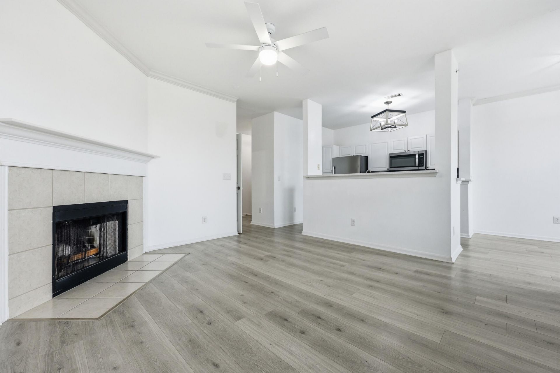 130 River Landing Drive Photo 10