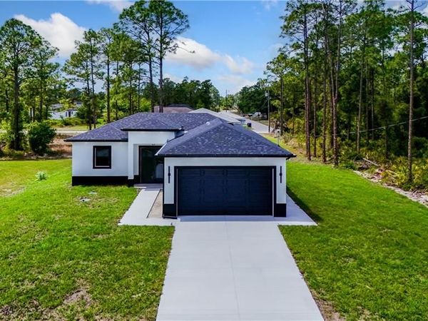 320 Loire AVE S, LEHIGH ACRES, FL 33974