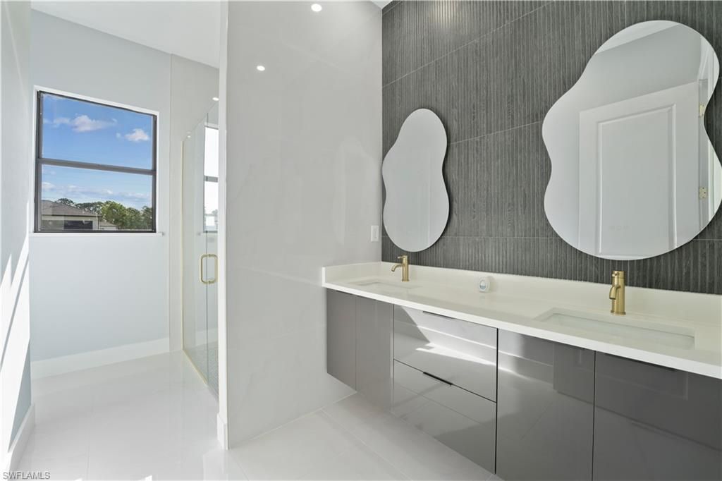 320 Loire Ave S, Lehigh Acres, FL 33974 Photo