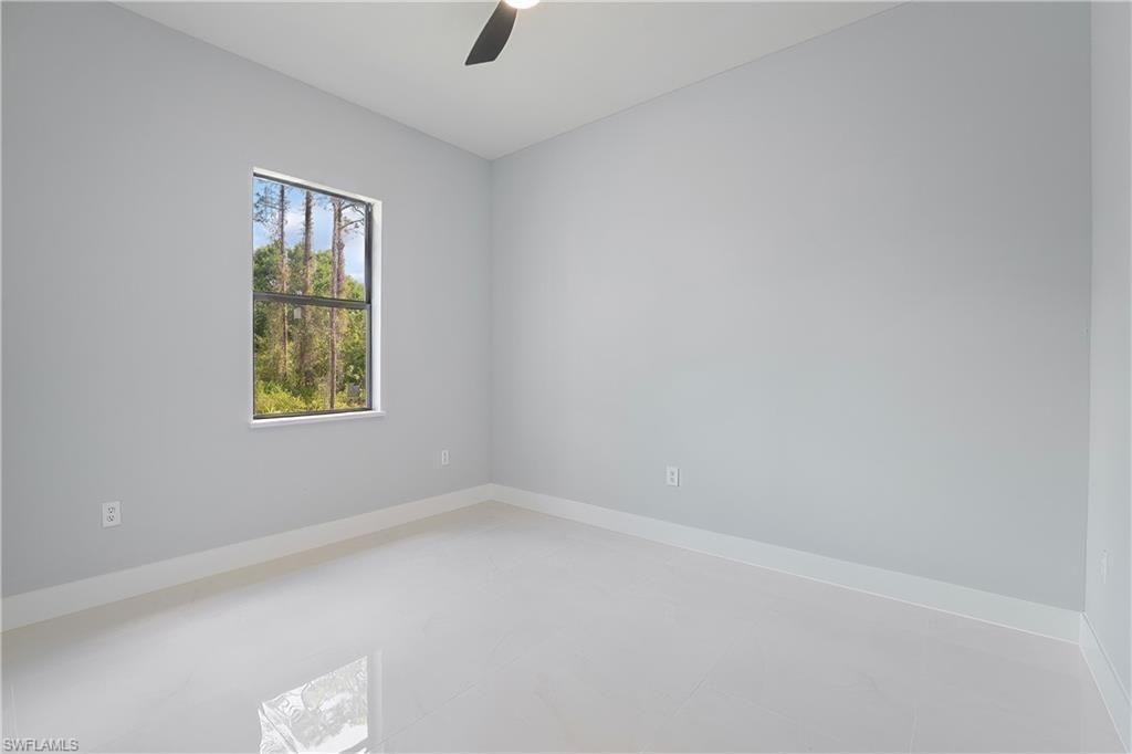 320 Loire Ave S, Lehigh Acres, FL 33974 Photo