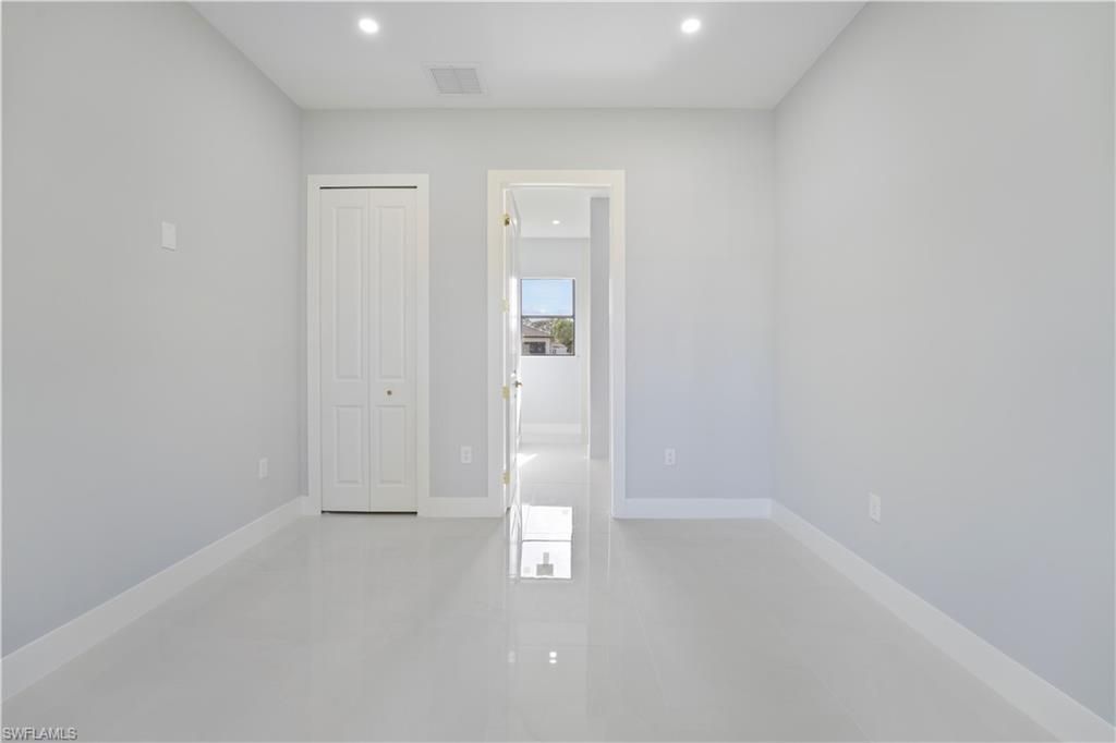 320 Loire Ave S, Lehigh Acres, FL 33974 Photo