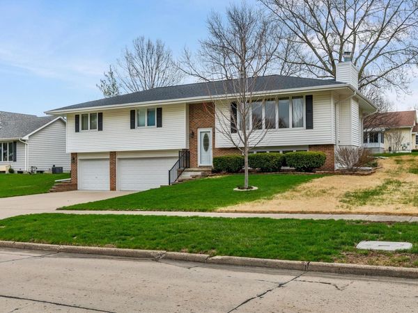 1410 N C Street , Indianola, IA 50125