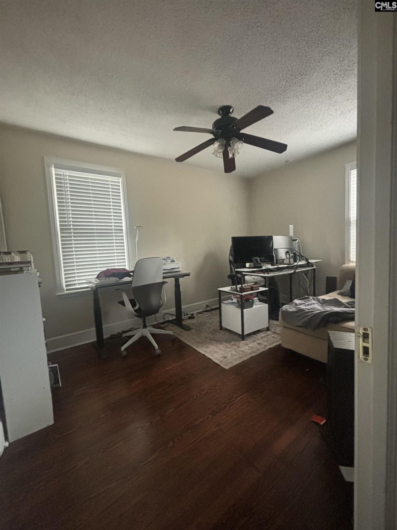 1201 Sycamore Avenue Photo 11