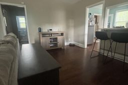 1201 Sycamore Avenue photo 4