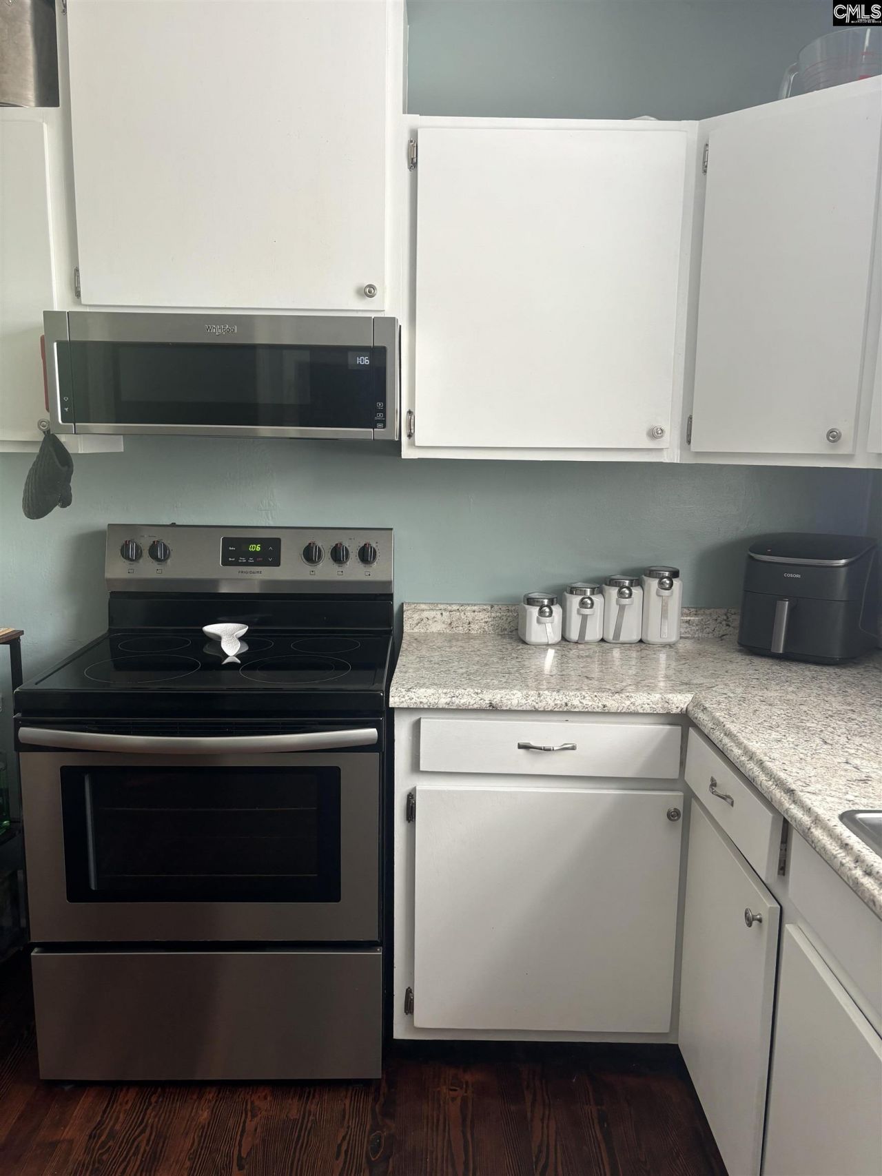 1201 Sycamore Avenue Photo 5