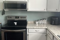 1201 Sycamore Avenue photo 4