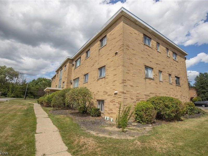 5200 Royalton Road, Unit C4, North Royalton, OH 44133 Photo 1