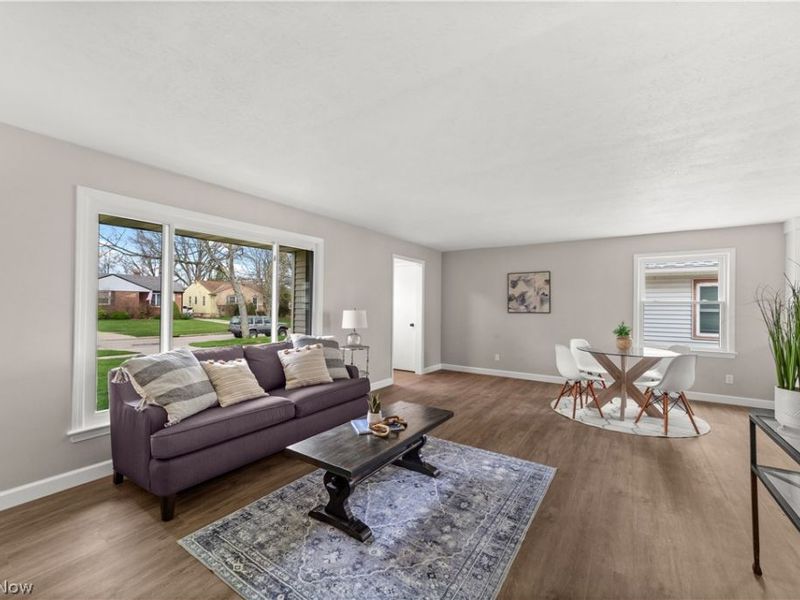 7377 Greenleaf Avenue, Parma, OH 44130 Photo 11