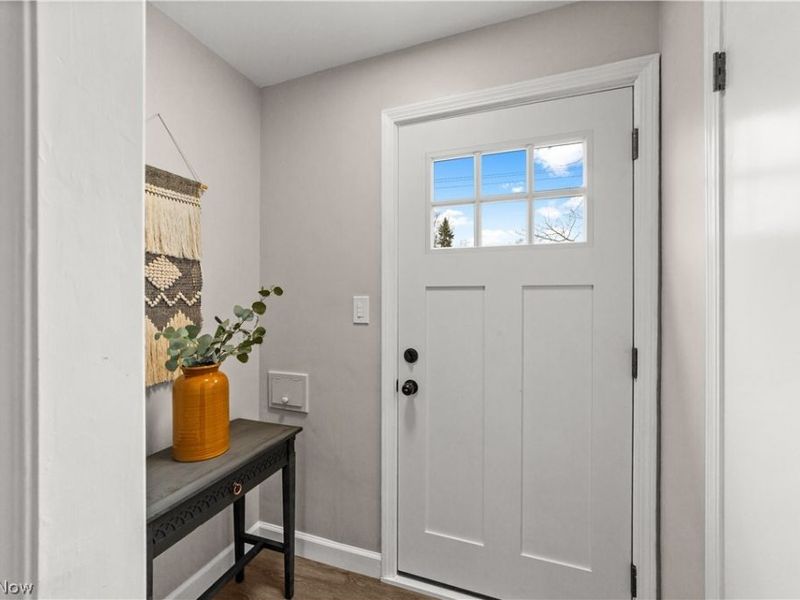 7377 Greenleaf Avenue, Parma, OH 44130 Photo 7