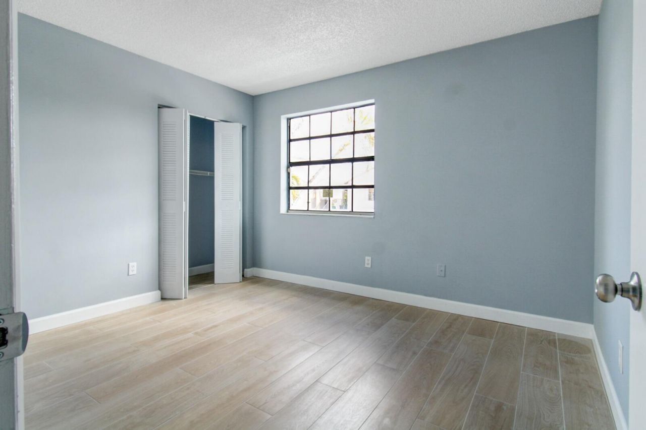 960 N Franklin Avenue, Unit 960d, Homestead, FL 33034 Photo