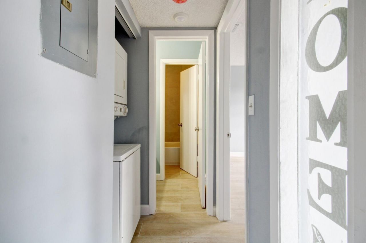 960 N Franklin Avenue, Unit 960d, Homestead, FL 33034 Photo