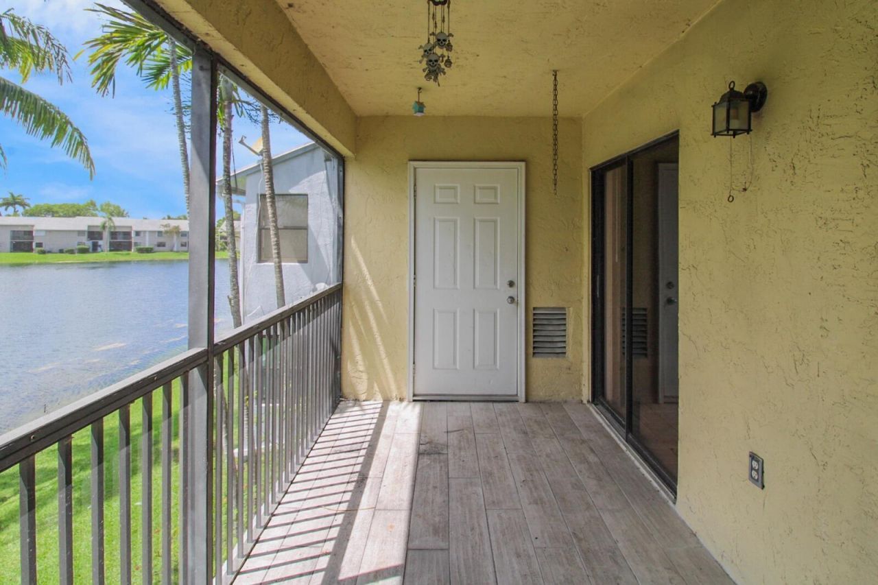 960 N Franklin Avenue, Unit 960d, Homestead, FL 33034 Photo