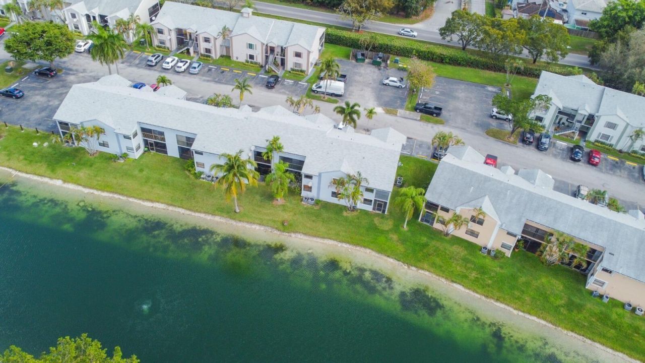 960 N Franklin Avenue, Unit 960d, Homestead, FL 33034 Photo