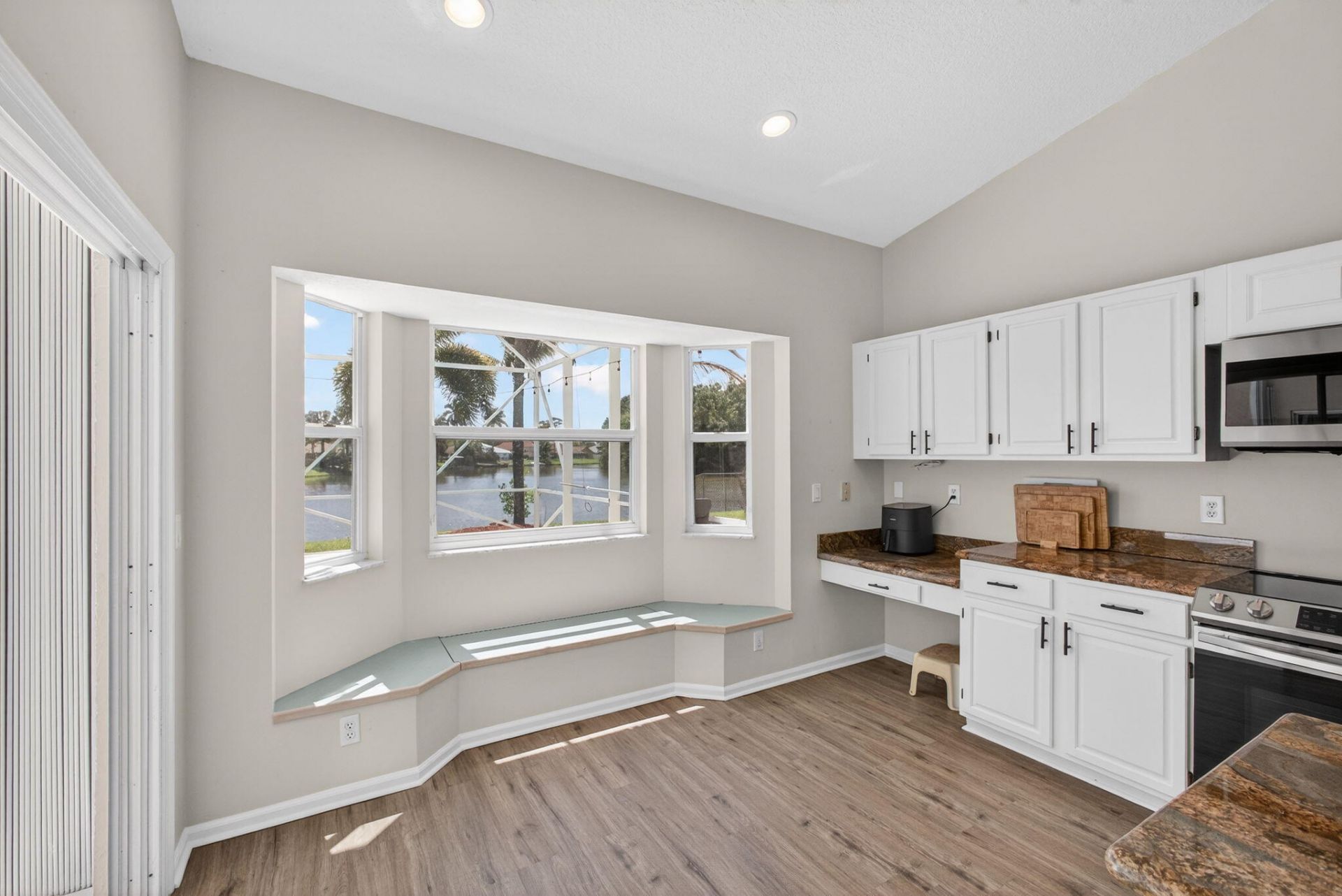 115 Waterway Road, Royal Palm Beach, FL 33411 Photo