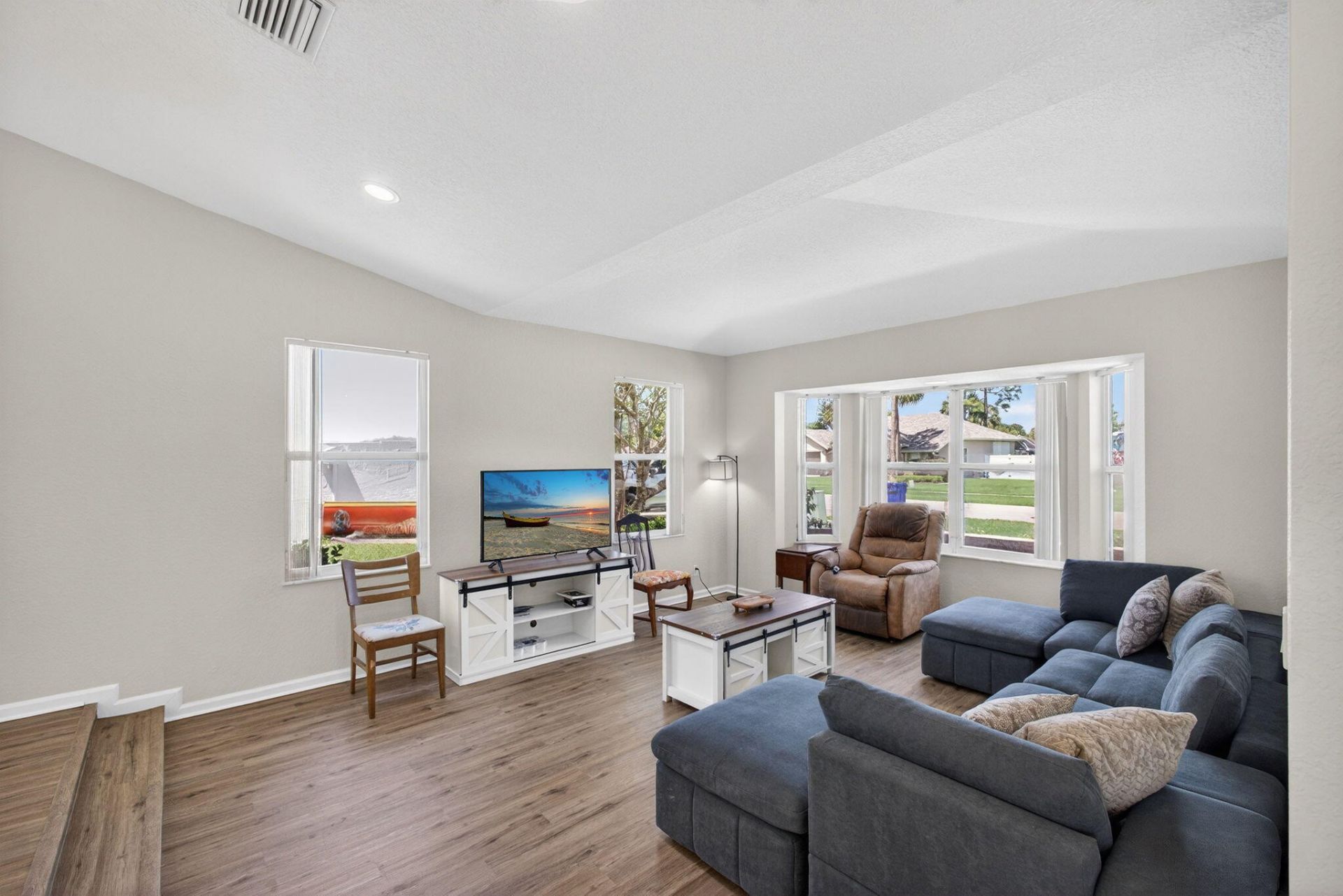 115 Waterway Road, Royal Palm Beach, FL 33411 Photo