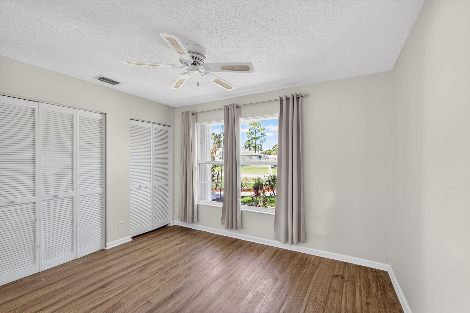 115 Waterway Road, Royal Palm Beach, FL 33411 Photo