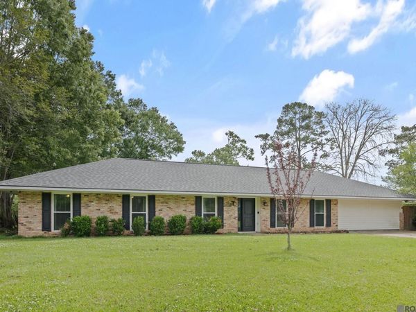 5638 Cypress St, St Francisville, LA 70775