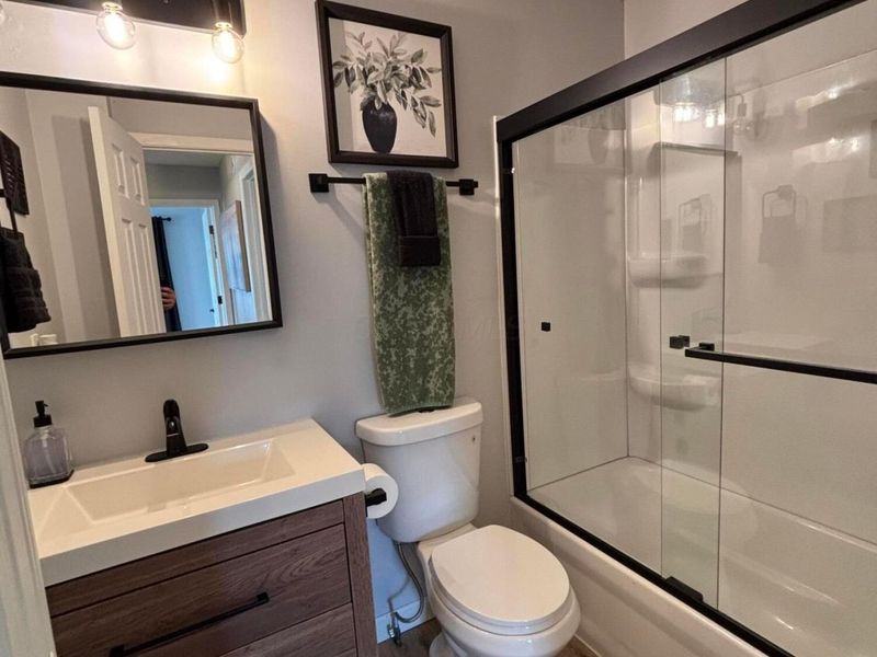 3176 Westmills Drive, Columbus, OH 43204 Photo 14