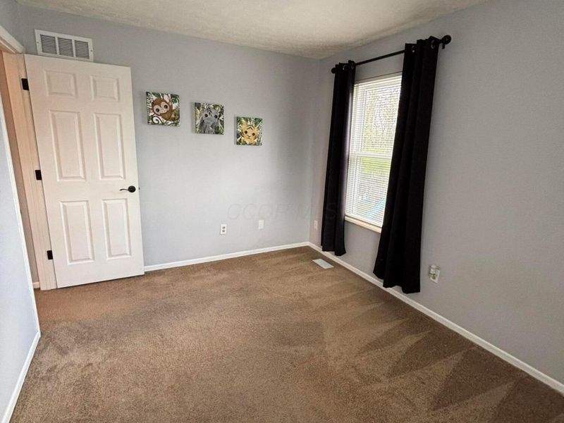 3176 Westmills Drive, Columbus, OH 43204 Photo 16