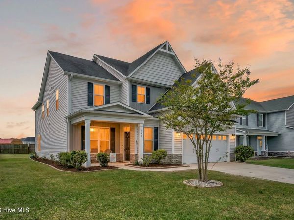 745 Heartwood Drive, Winnabow, NC 28479