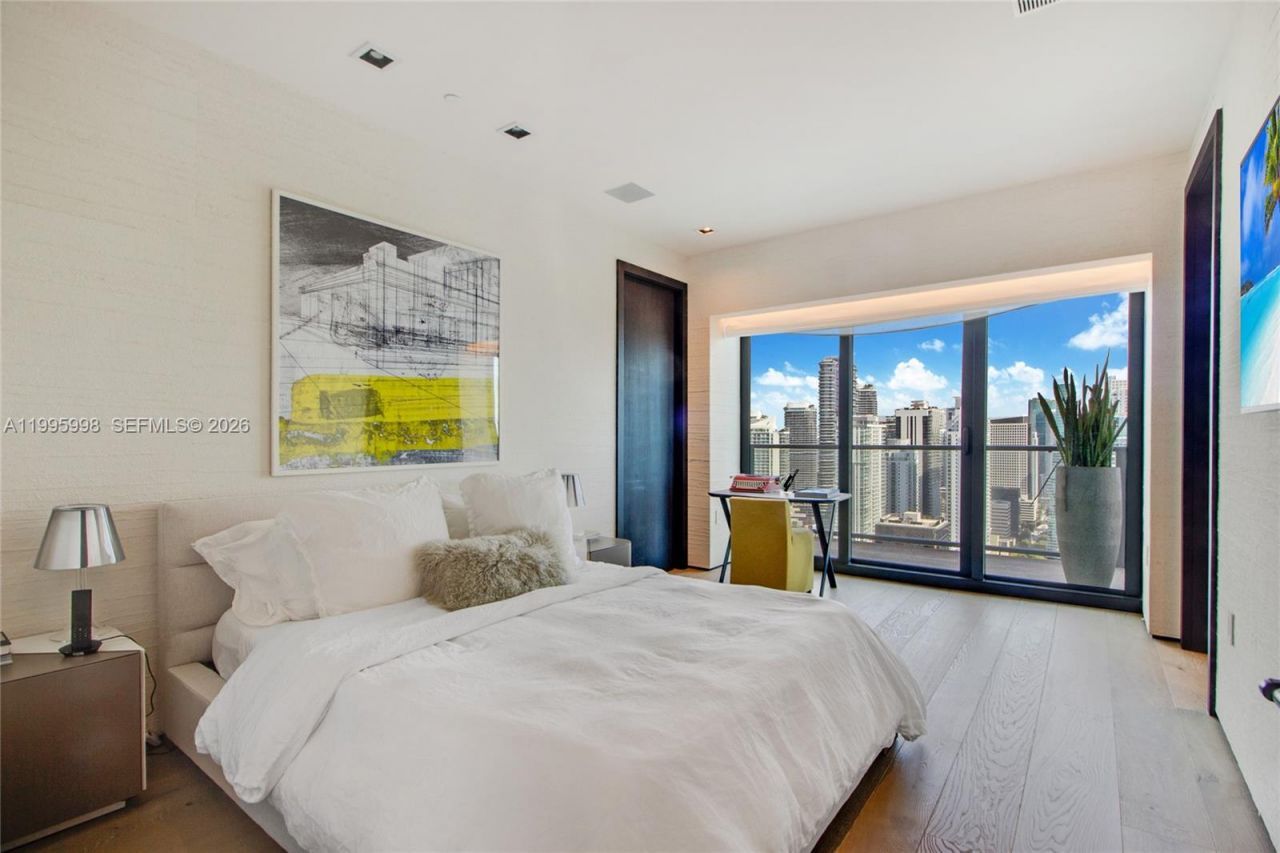 1451 Brickell Ave, Unit 4301, Miami, FL 33131 Photo