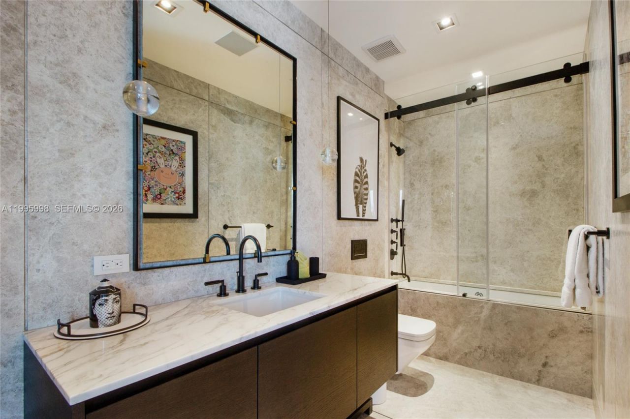 1451 Brickell Ave, Unit 4301, Miami, FL 33131 Photo