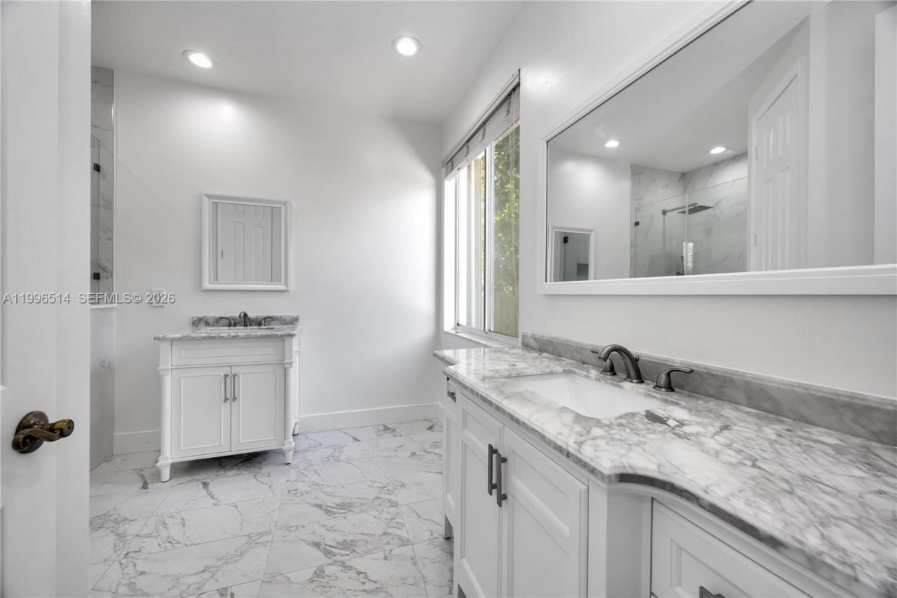 16000 SW 91st Ct, Palmetto Bay, FL 33157 Photo