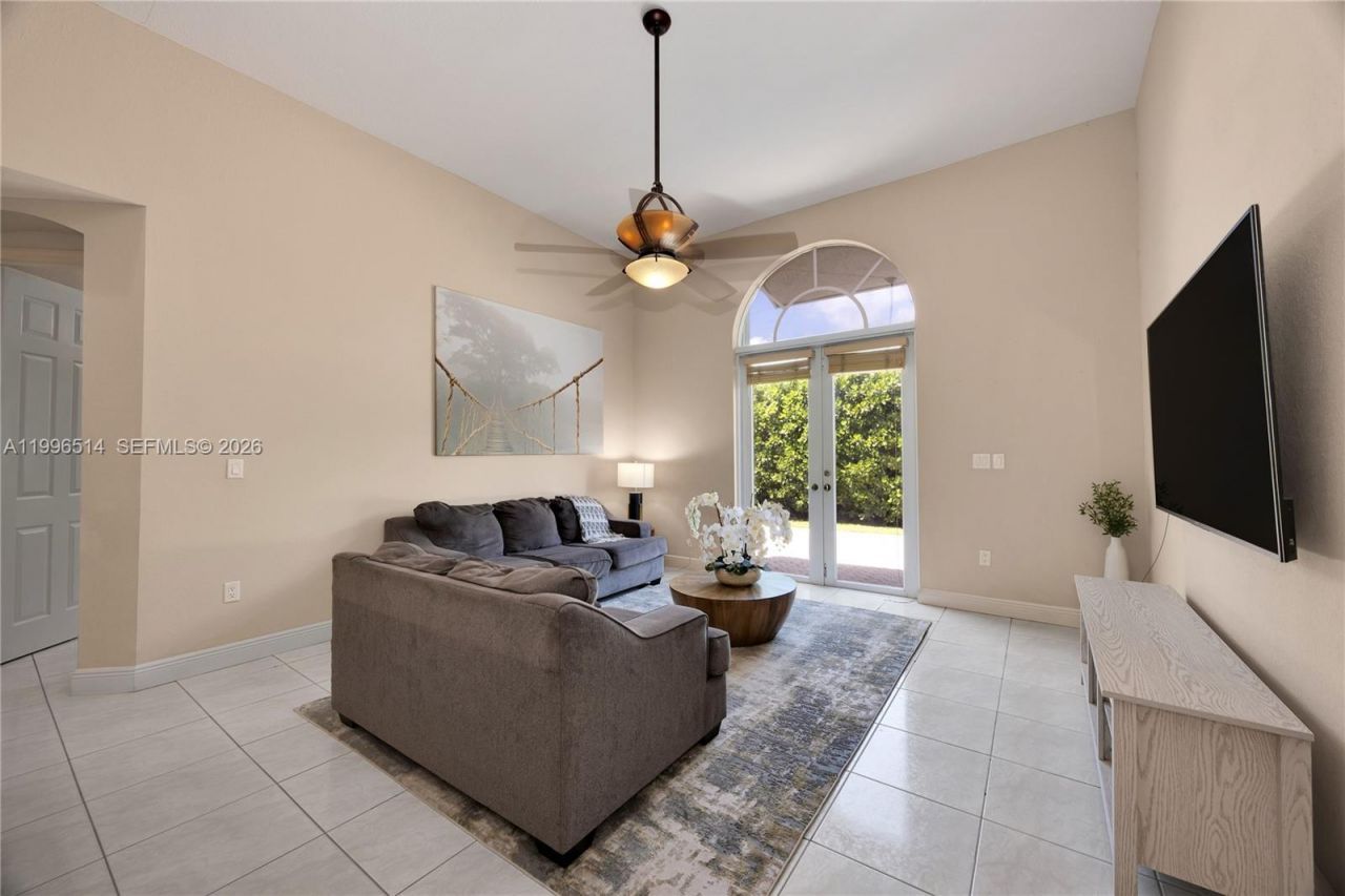 16000 SW 91st Ct, Palmetto Bay, FL 33157 Photo