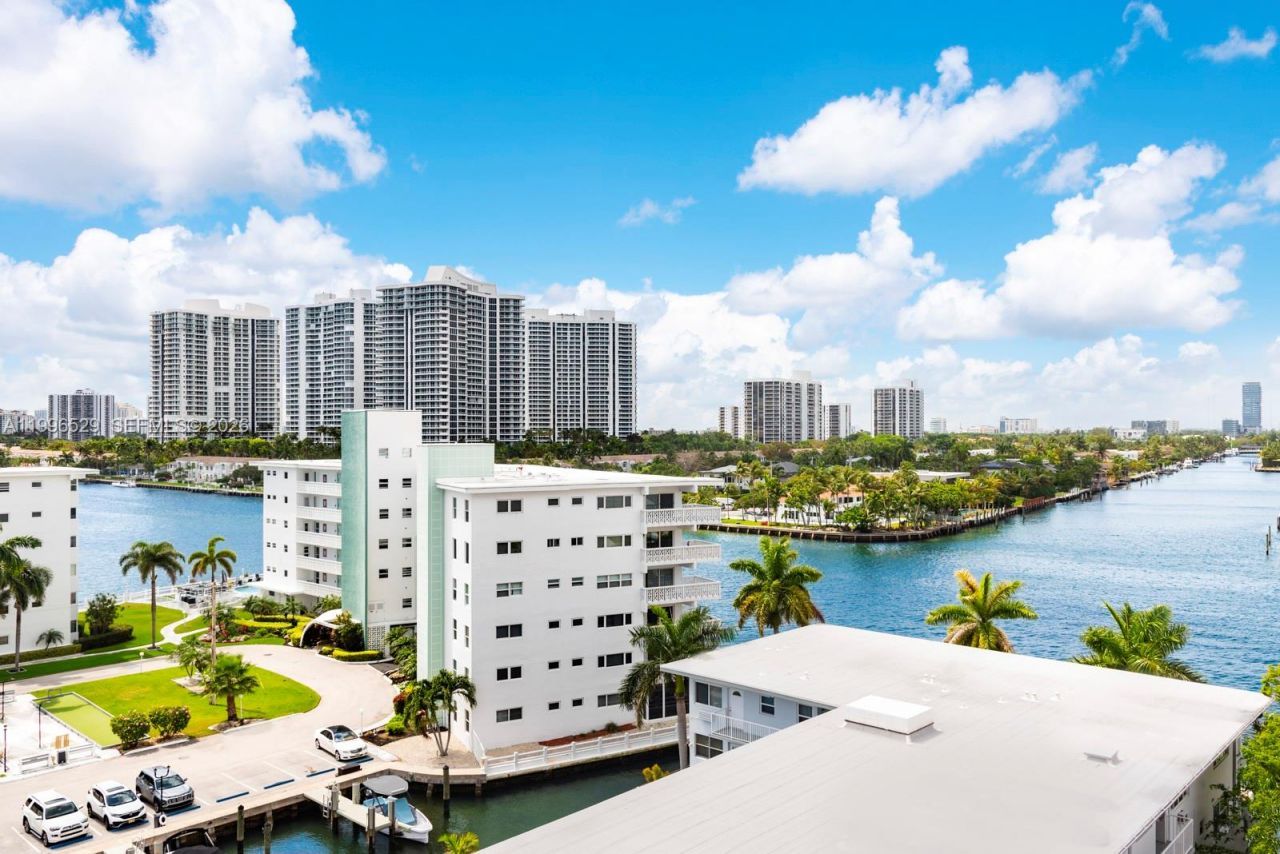 3161 S Ocean Dr , Unit 809, Hallandale Beach, FL 33009 Photo