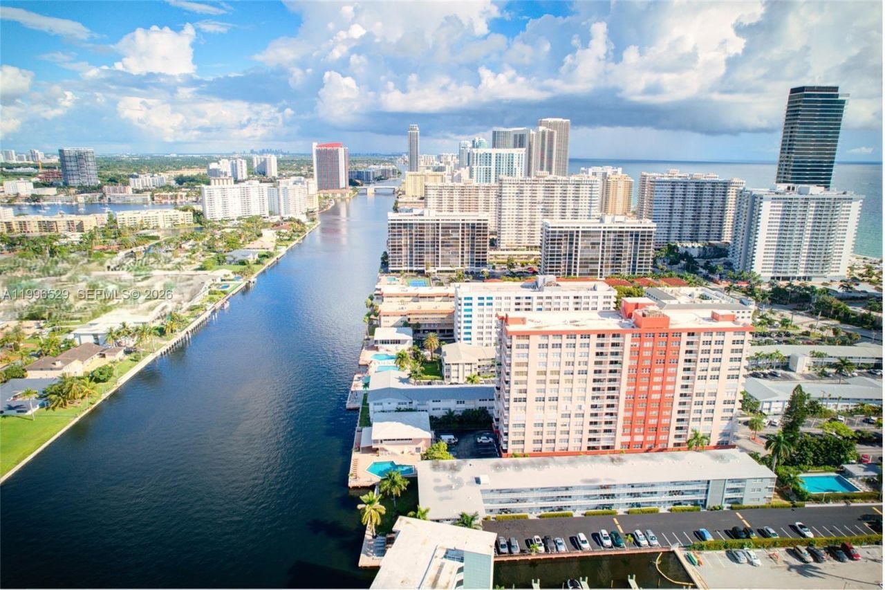 3161 S Ocean Dr , Unit 809, Hallandale Beach, FL 33009 Photo