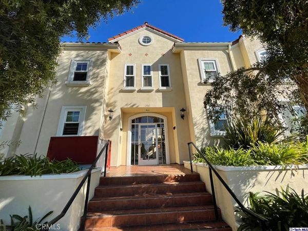 300 E Providencia, Unit 111, Burbank, CA 91502