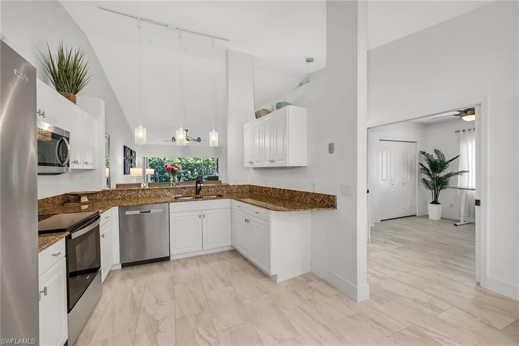 1747 Reuven Cir, Unit 4, Naples, FL 34112 Photo