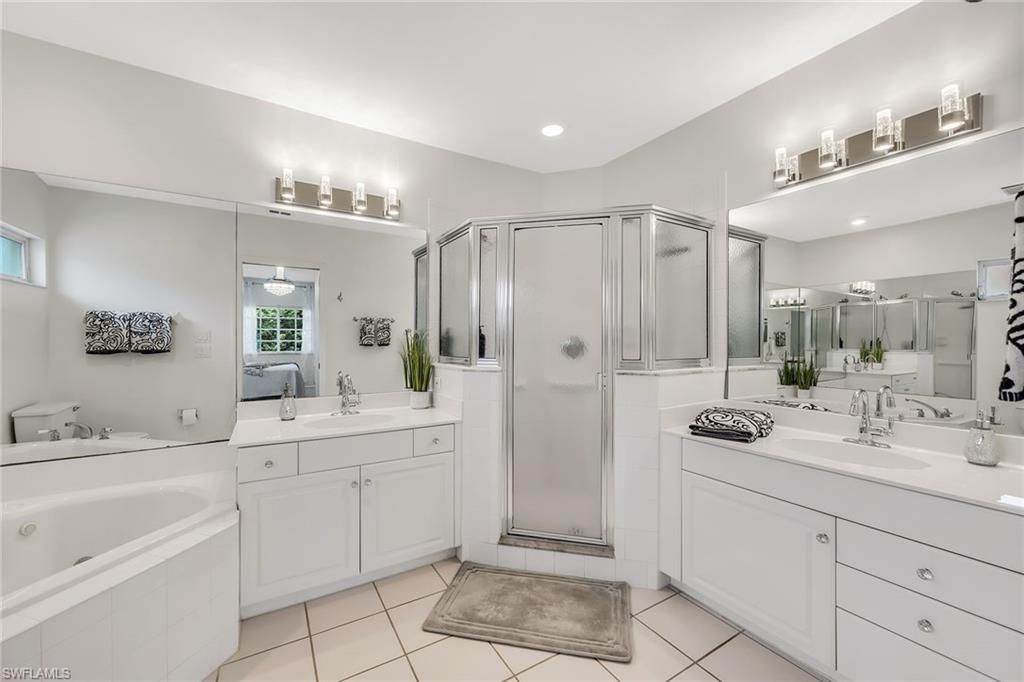 1747 Reuven Cir, Unit 4, Naples, FL 34112 Photo