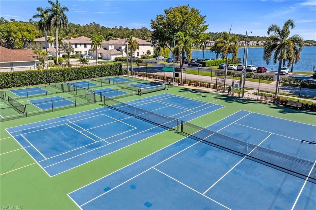 1747 Reuven Cir, Unit 4, Naples, FL 34112 Photo