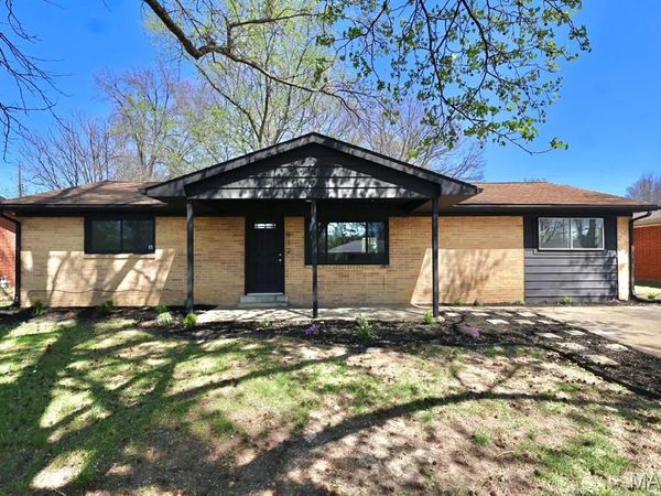 912 Peony Drive, Belleville, IL 62220