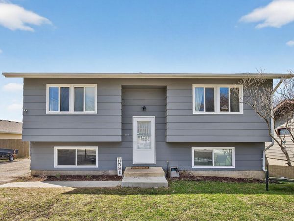 507 3rd Avenue SW, Kasson, MN 55944