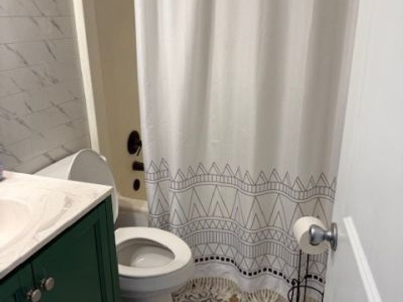 197 Clubside Drive NW, New Philadelphia, OH 44663 Photo 9