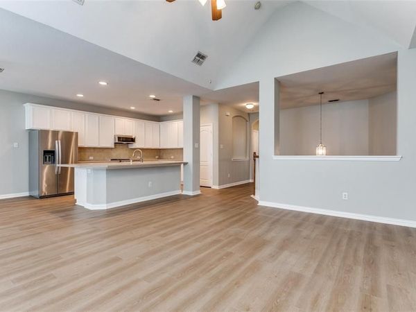 3725 Vienna Street, Irving, TX 75038