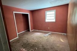 586 Dragstrip Road photo 4