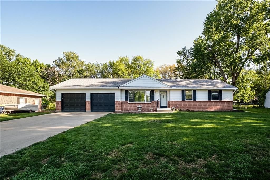 2316 NW 86 Terrace, Kansas City, MO 64154 Main Photo