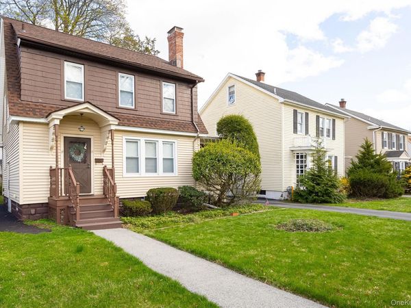 14 Lown Court , Poughkeepsie, NY 12603